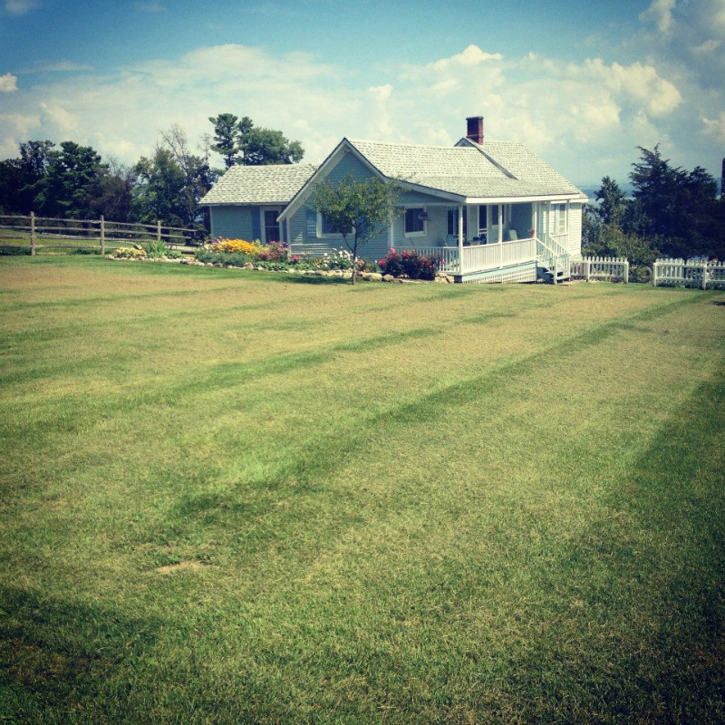 44 Farm Way - Photo 2 of 9