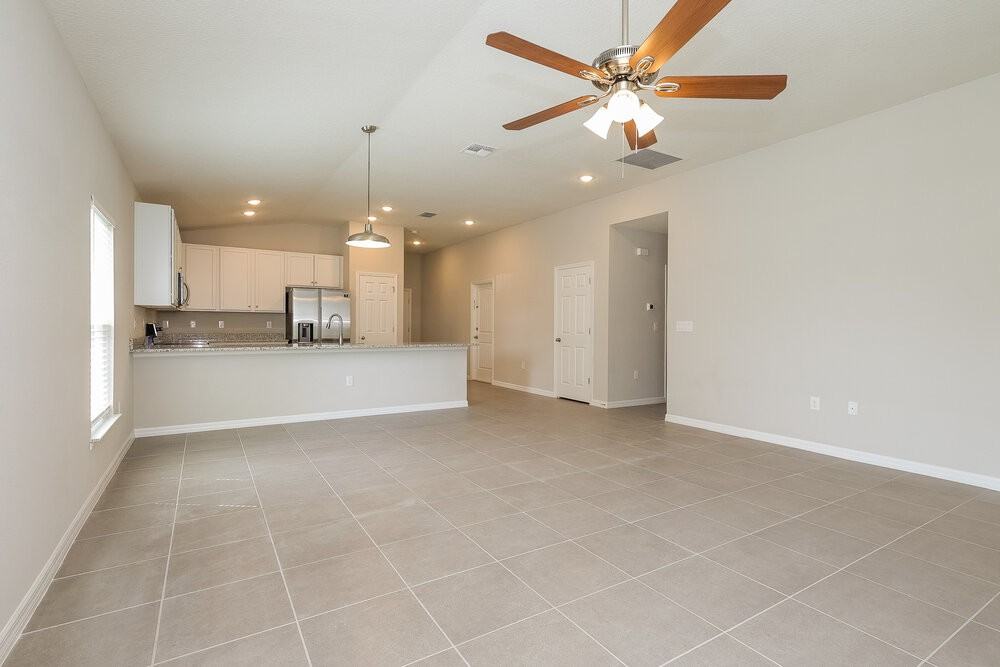 1660 Redfin Dr - Photo 5 of 19
