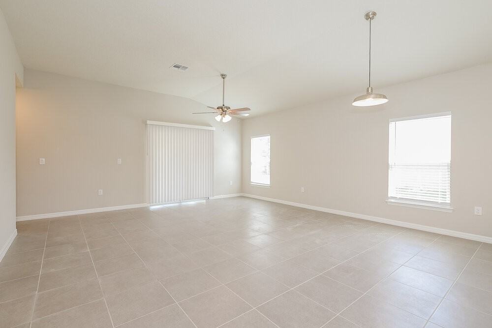 1660 Redfin Dr - Photo 6 of 19