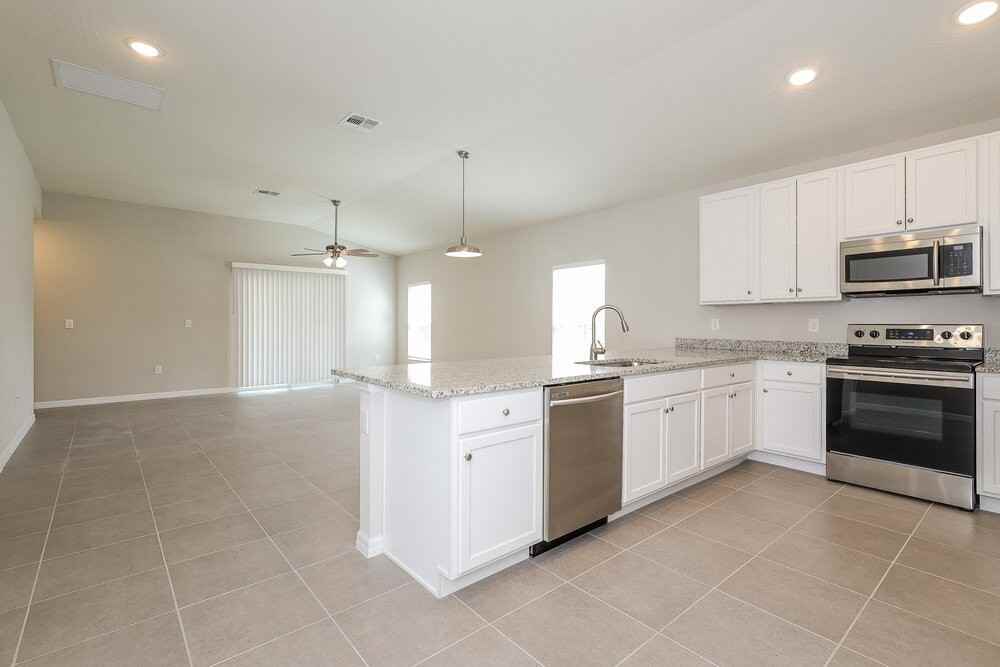 1660 Redfin Dr - Photo 7 of 19