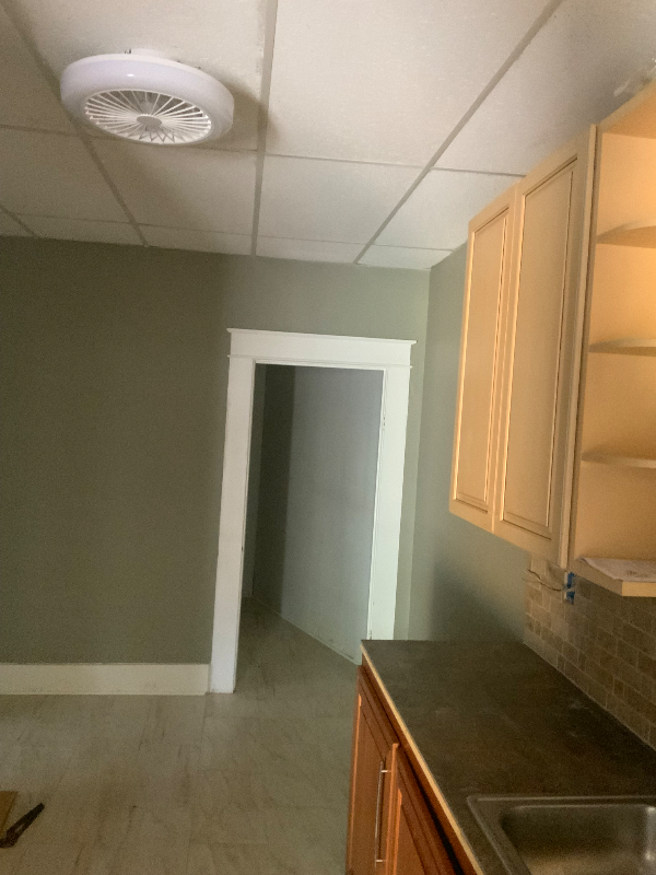 413 Nw Madison St #104 - Photo 4 of 16