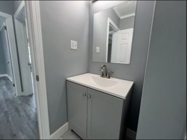 1415 Madison Ave #E - Photo 3 of 8