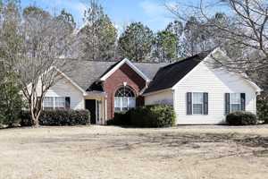 featured image of 4633 Devencrest Ln