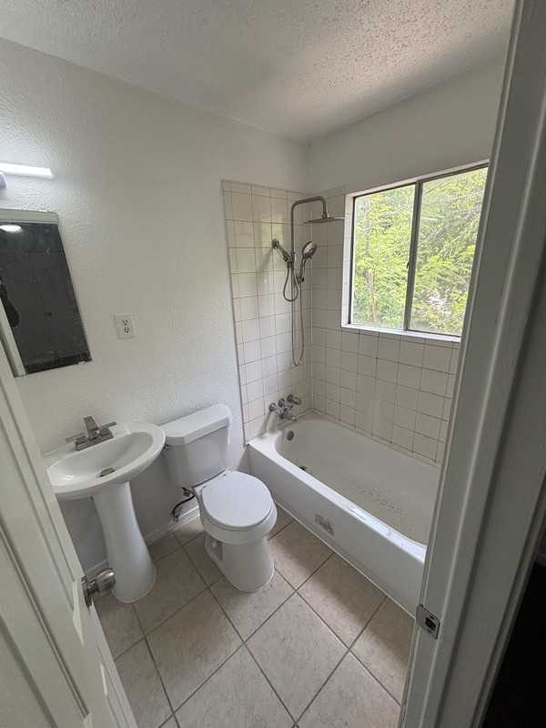 909 S 15th St #909 - Photo 5 of 10