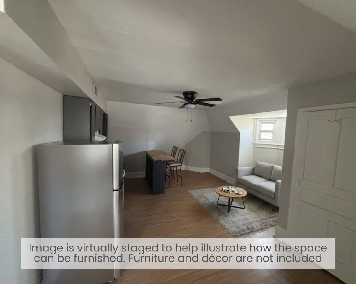 215 S Aiken Ave - Photo 4 of 11