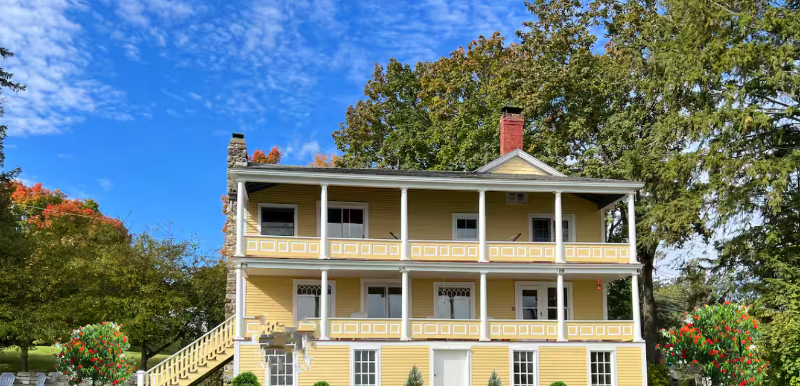 14 Lake Shore Rd - Photo 2 of 15