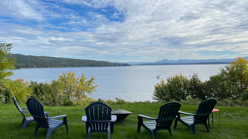 14 Lake Shore Rd - Photo 3 of 15