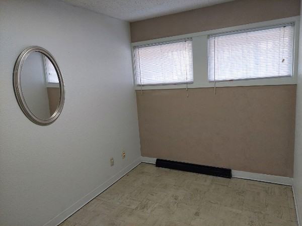 1200 N Ventura Rd - Photo 2 of 4