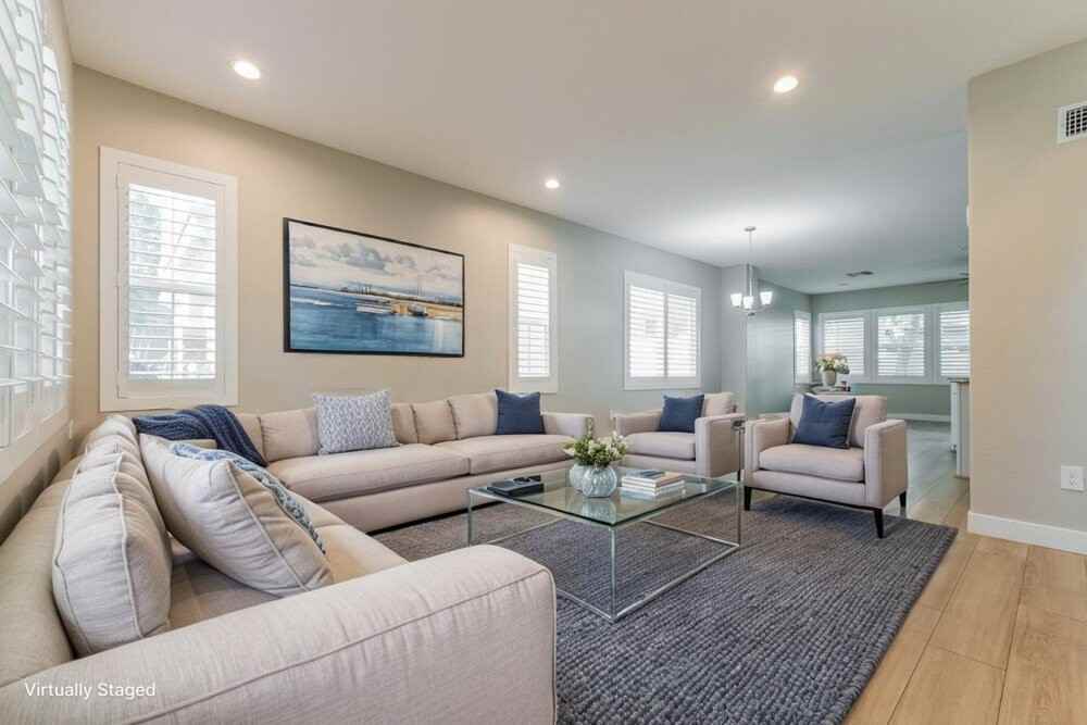 1390 S Longspur Ln - Photo 4 of 20