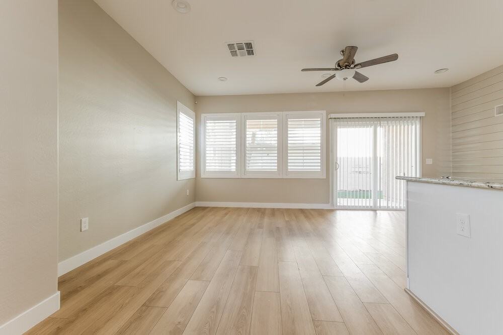 1390 S Longspur Ln - Photo 6 of 20