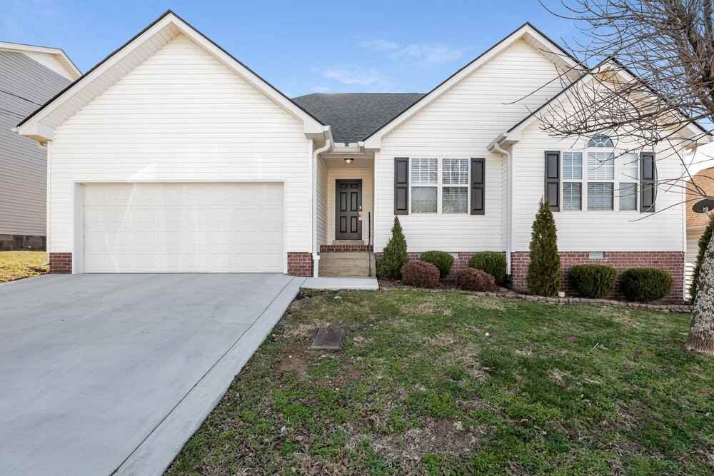 7136 Legacy Dr