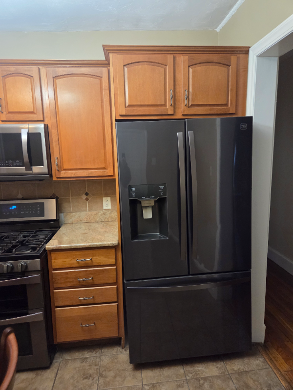 82 Brent St - Photo 2 of 14