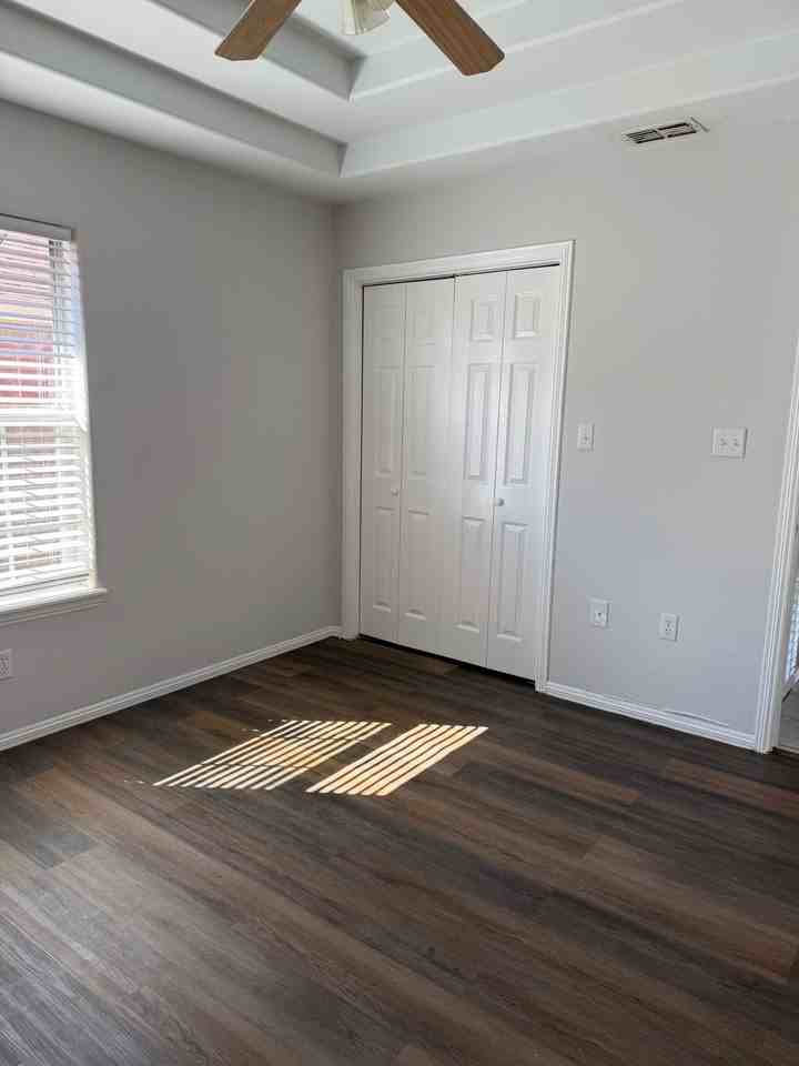 1810 W Portales Dr #A - Photo 6 of 11