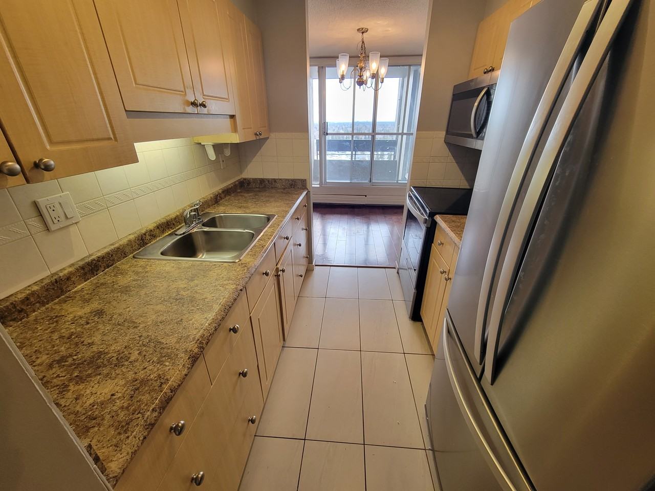 8745 165 Street Northwest tower a - Photo 2 of 12