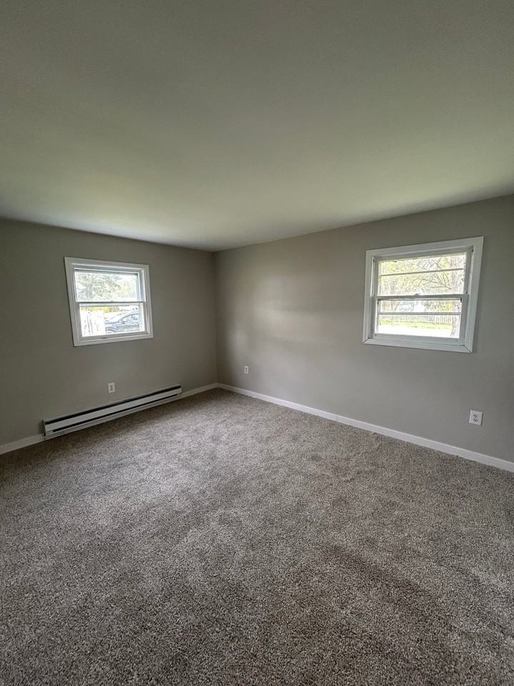 123 Jericho Rd - Photo 5 of 6