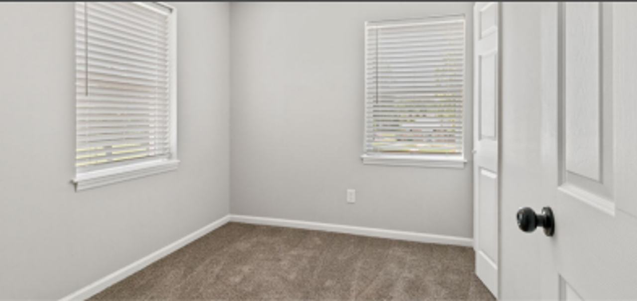 Autumn Wood Apartments - Photo 5 of 8