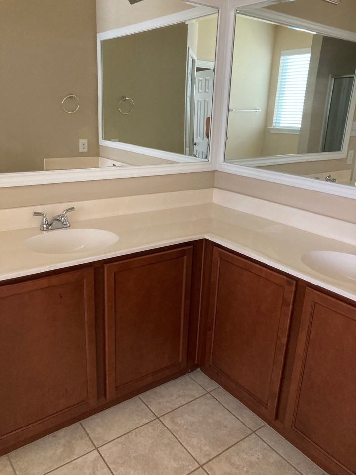 3157 Rockwell Ln - Photo 2 of 14
