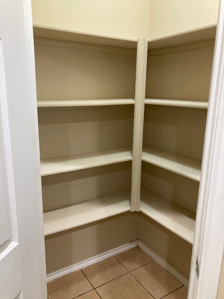 3157 Rockwell Ln - Photo 5 of 14