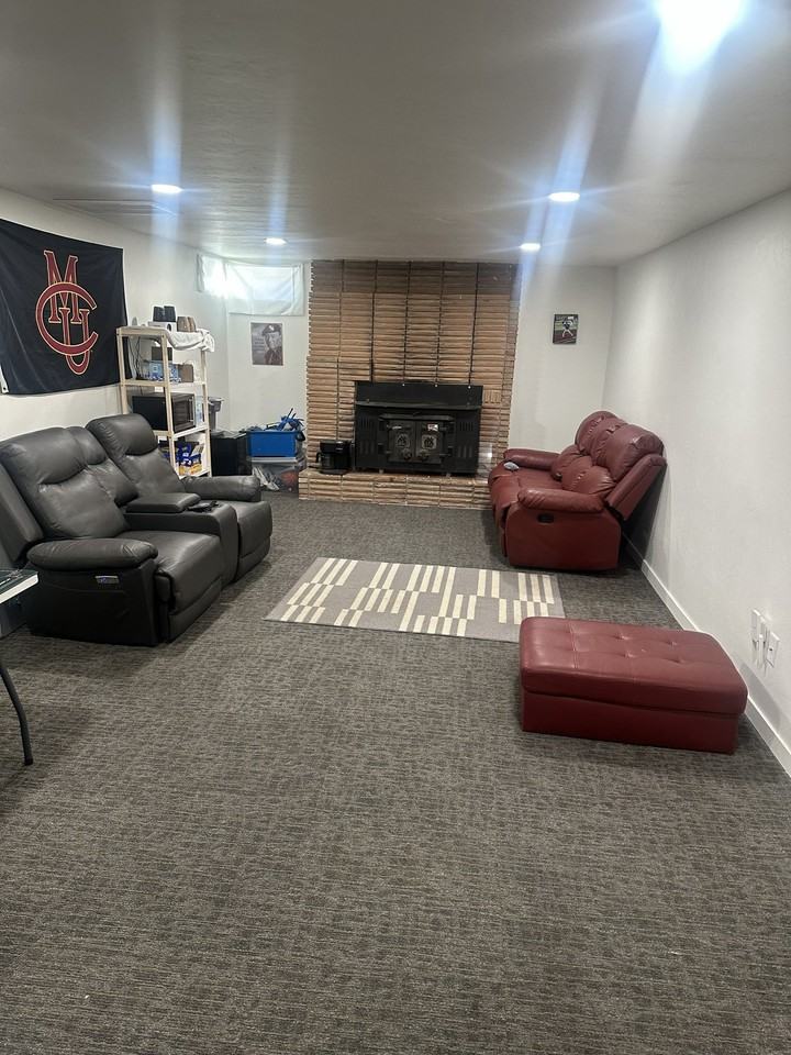 1940 N 6th St - Photo 6 of 11