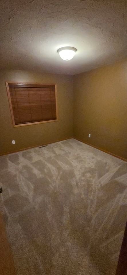 2006 Omega Dr - Photo 2 of 4