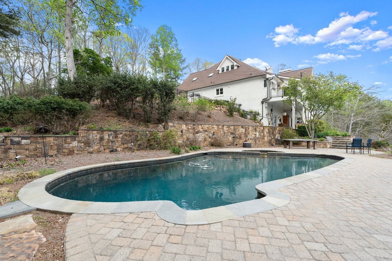 845 Cold Harbor Dr - Photo 2 of 50