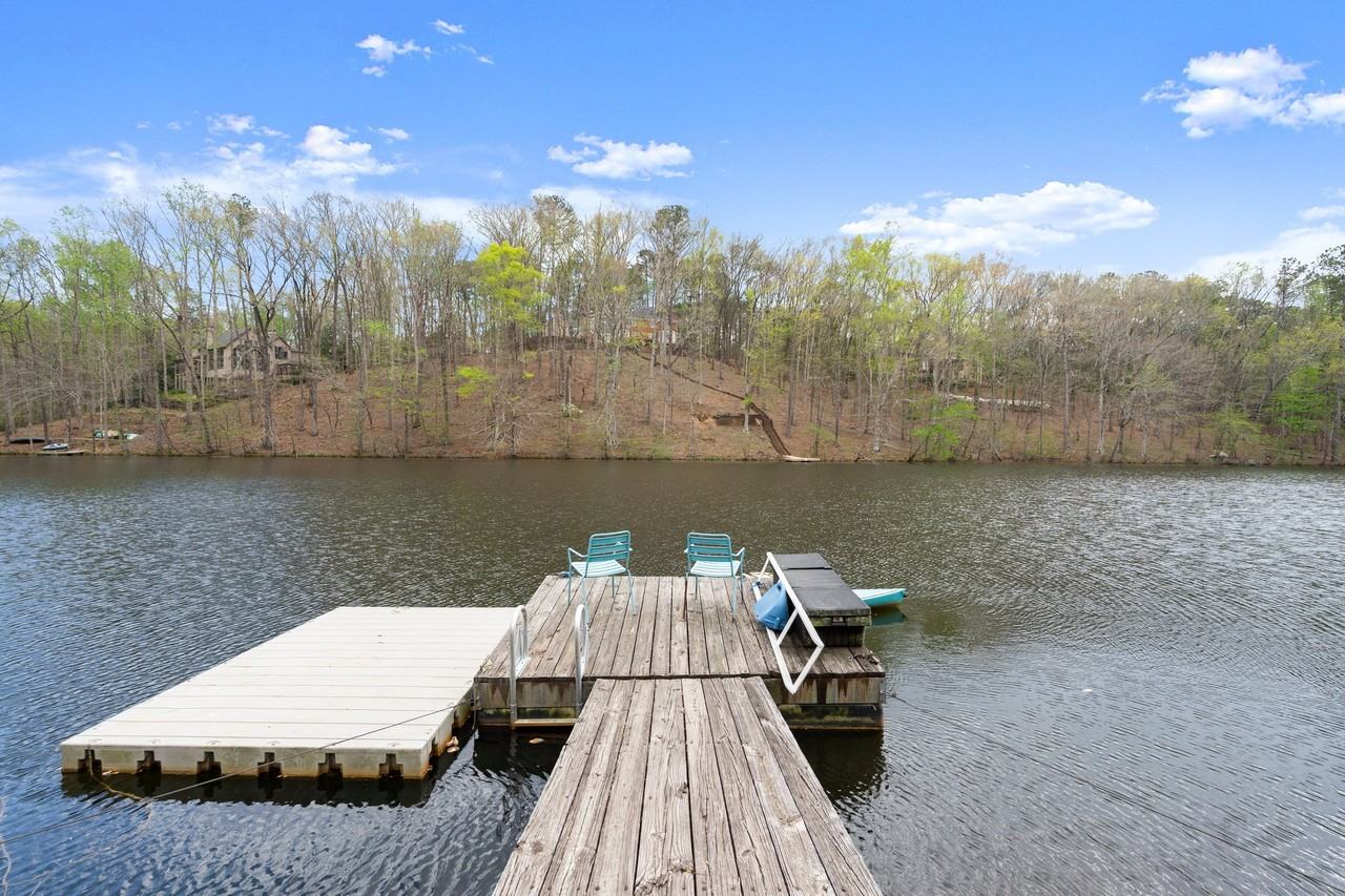 845 Cold Harbor Dr - Photo 3 of 50