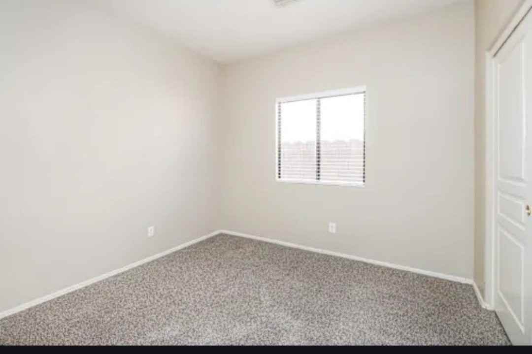 9072 W Hidalgo Ave - Photo 5 of 13