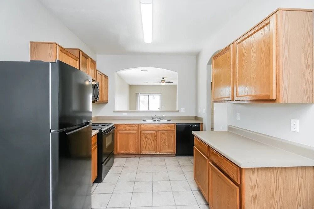 903 W Saint Kateri Ave - Photo 6 of 13