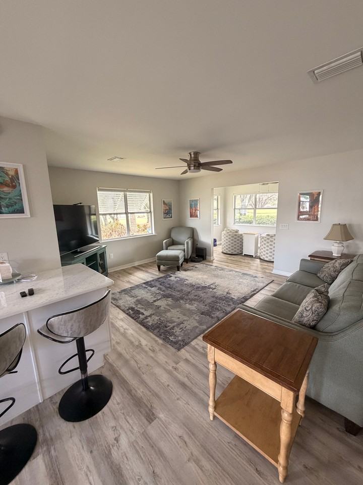 1430 W Schwartz Blvd - Photo 6 of 11