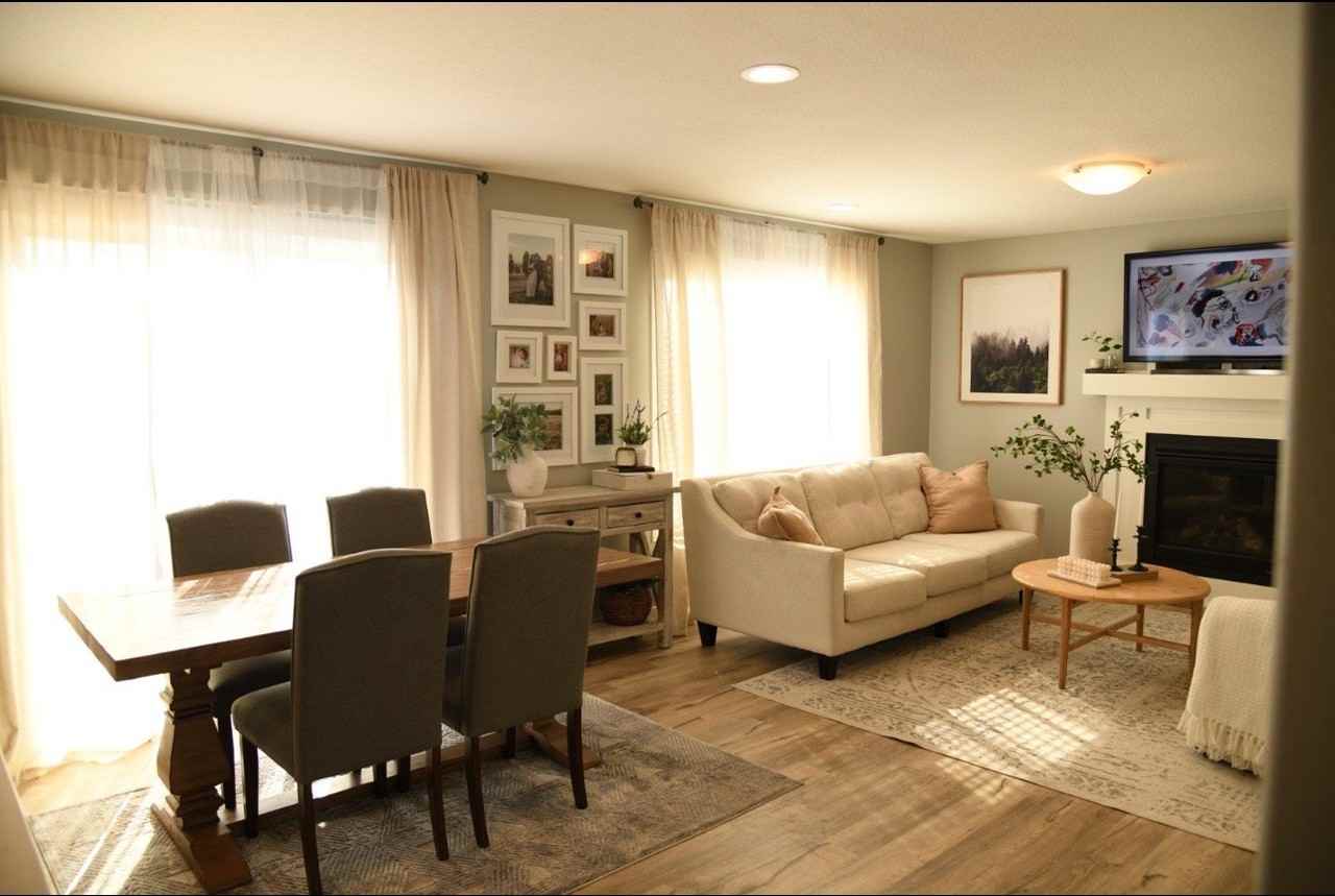 1204 Ne 21st St - Photo 3 of 9