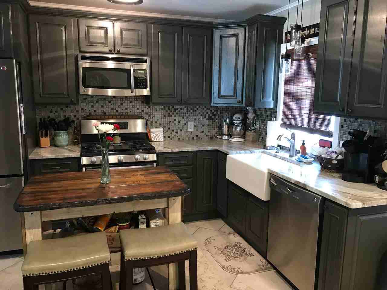 14 Clark St - Photo 7 of 16