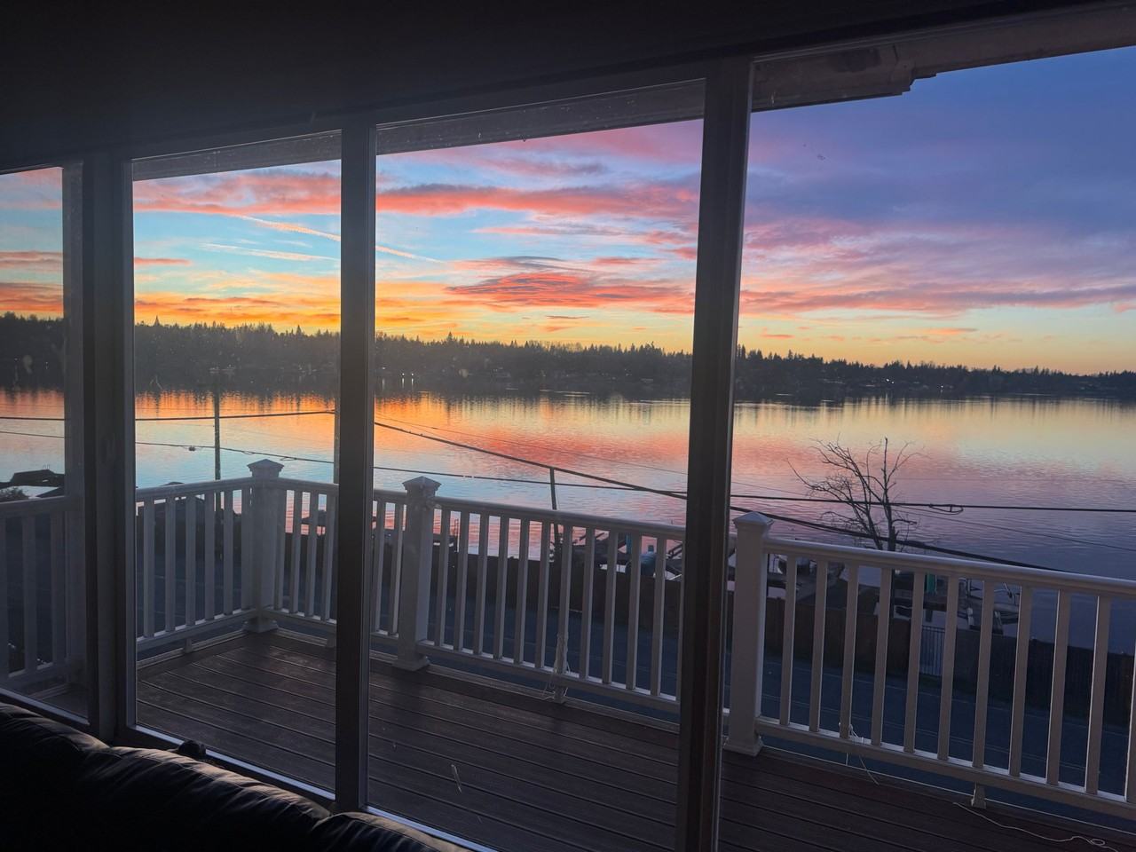 230 116th Ave Ne - Photo 3 of 8