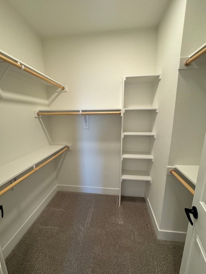 2343 Portman Ave #4107 - Photo 7 of 11