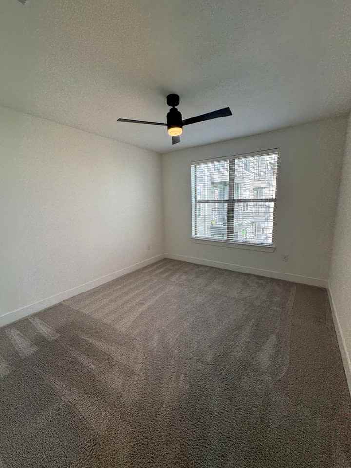 2343 Portman Ave #9101 - Photo 5 of 9