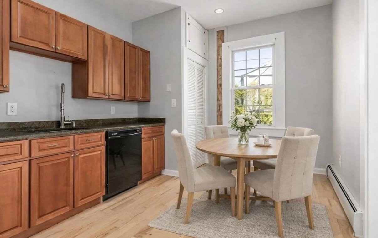 9 Prospect St #1 - Photo 2 of 8