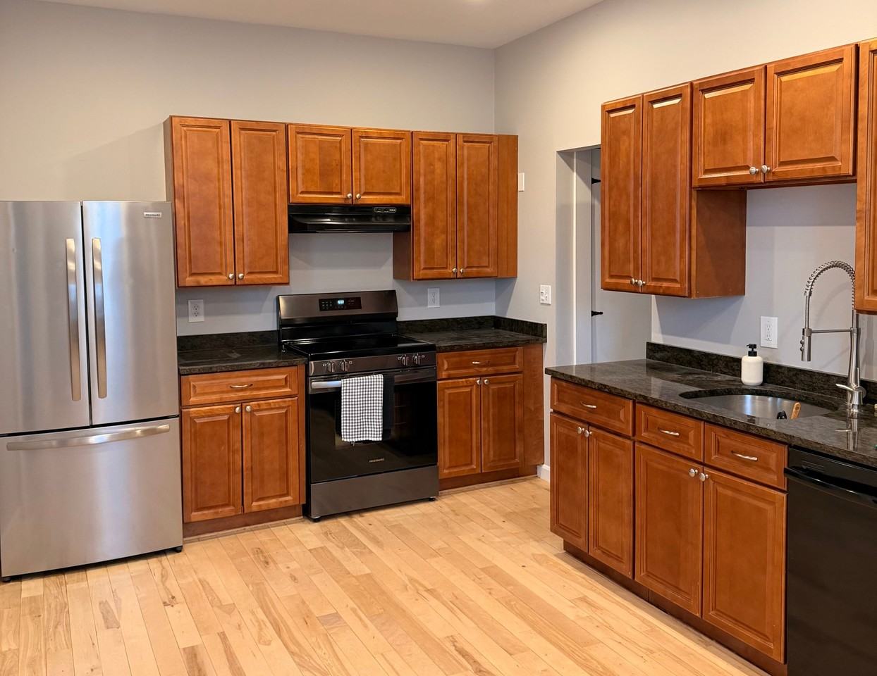 9 Prospect St #1 - Photo 3 of 8