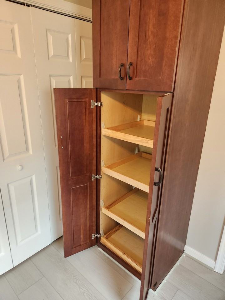 2409 Courtland St #2409 - Photo 6 of 7