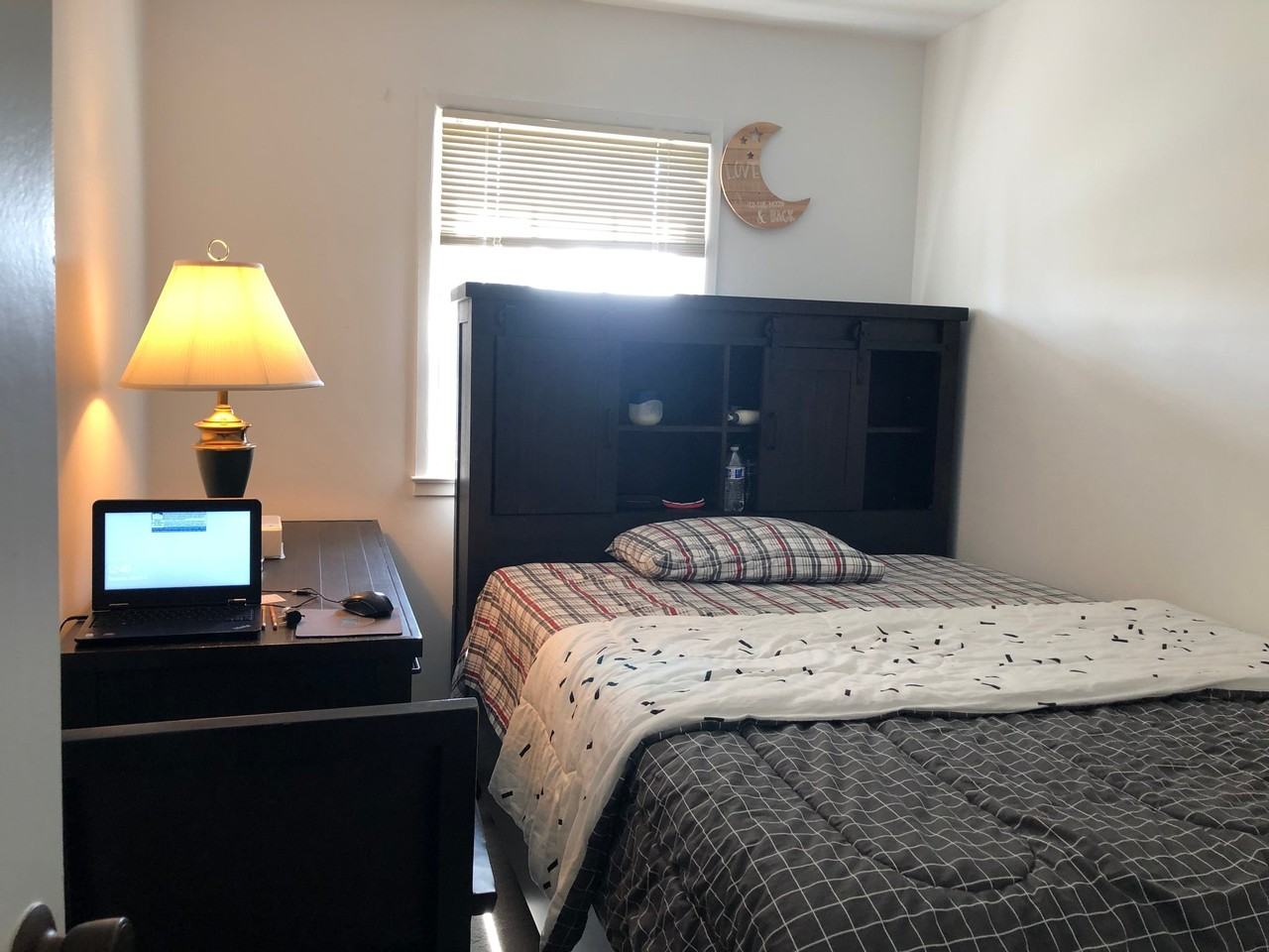 4240 Embassy Dr - Photo 5 of 18