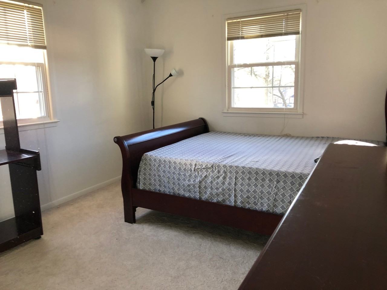 4240 Embassy Dr - Photo 6 of 18