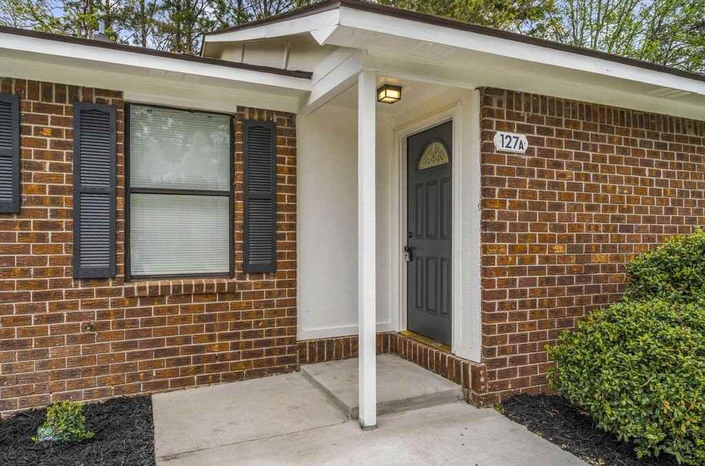 127 Cedar Grove Dr #A - Photo 2 of 18