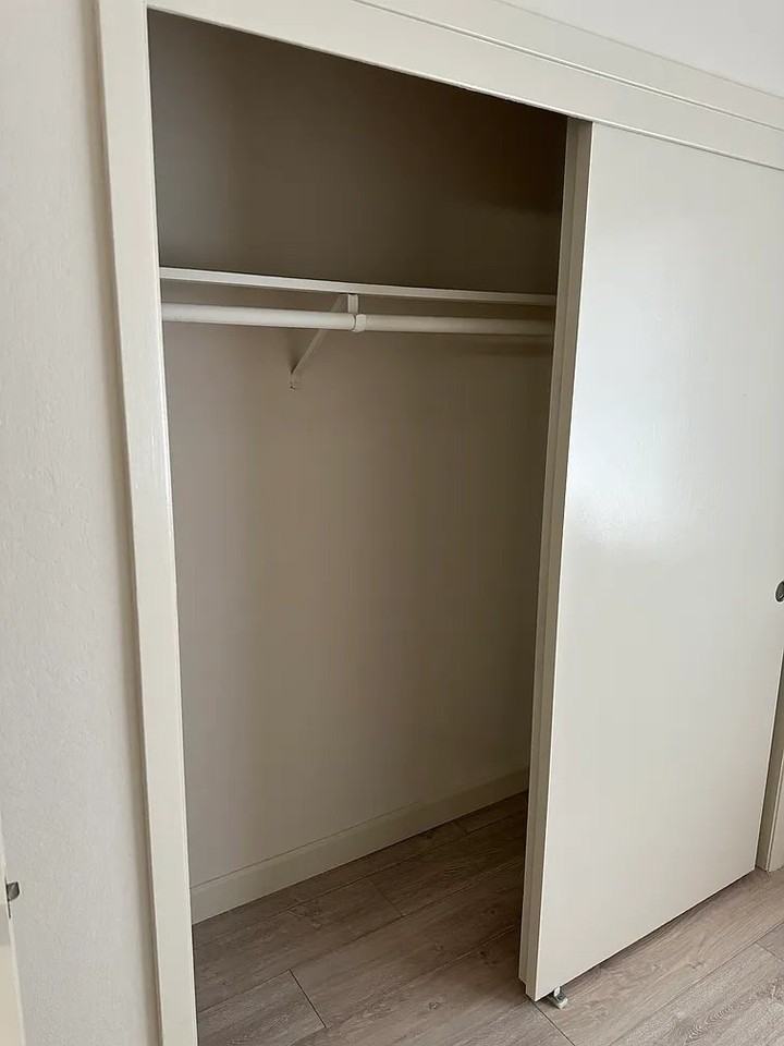 1405 Oak Grove Ave #106 - Photo 6 of 11