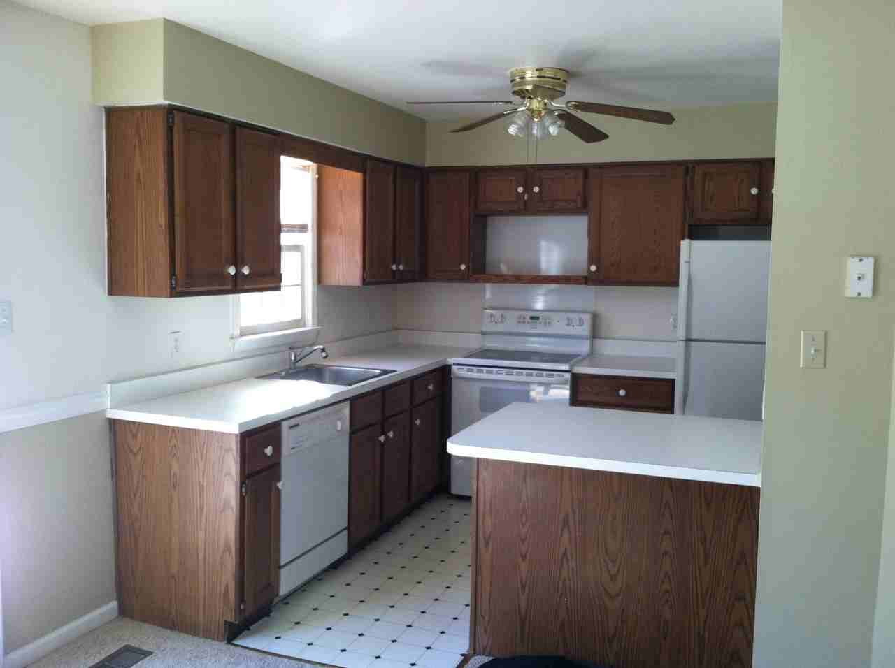 406 Tinker Dr - Photo 5 of 12