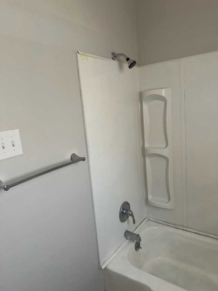 208 Cloverleaf Dr #7 - Photo 2 of 11