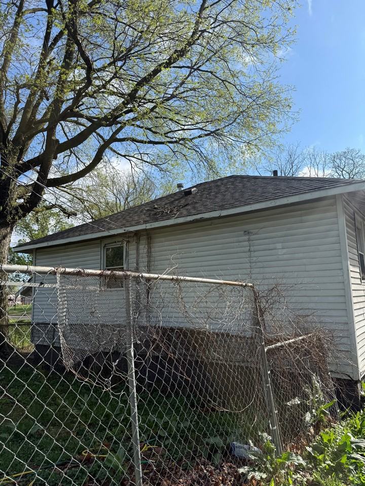 347 N Stone St - Photo 4 of 20