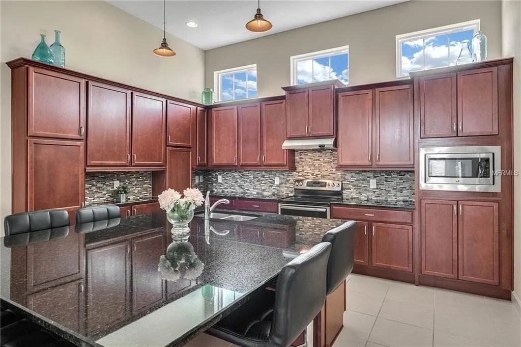 13738 Walcott Ave - Photo 7 of 17