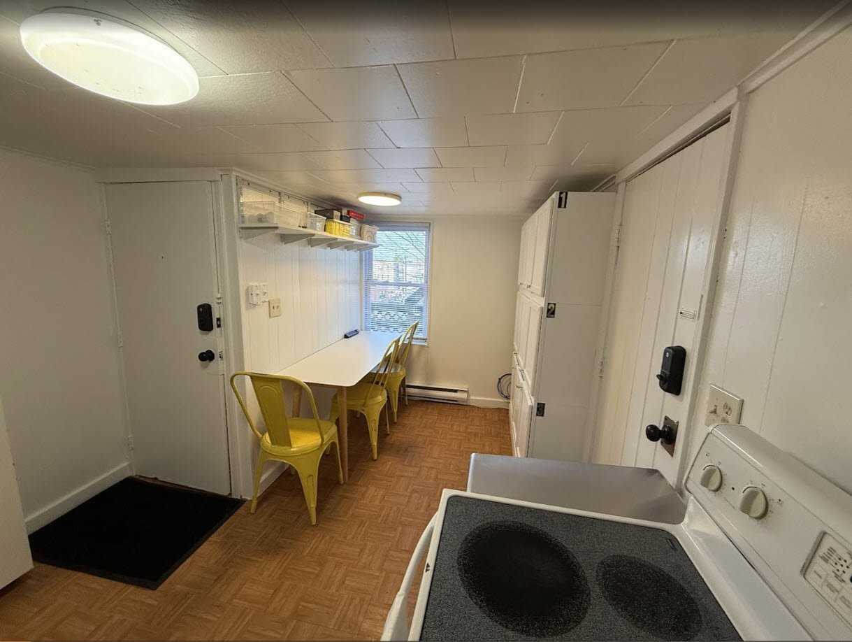 48 Oak Ter - Photo 3 of 12