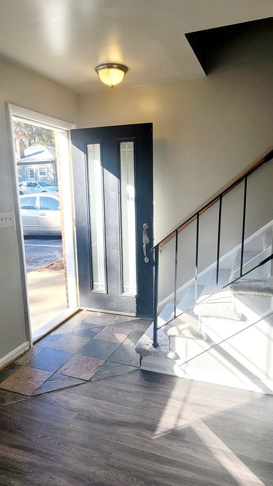 2742 Goolsby Ave - Photo 2 of 20