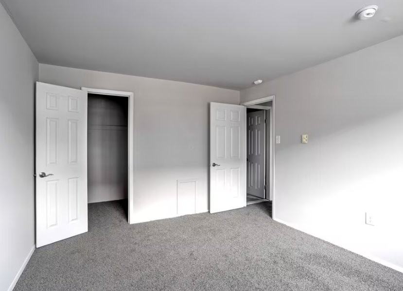 500 E Upsal St #B - Photo 7 of 9