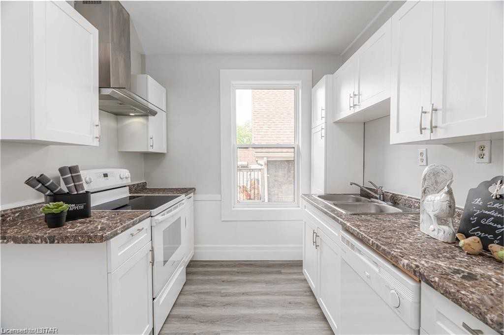 427 Quebec Street - Photo 6 of 19