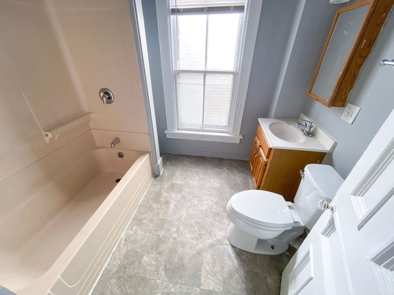 176-182 Elmwood Ave - Photo 2 of 25